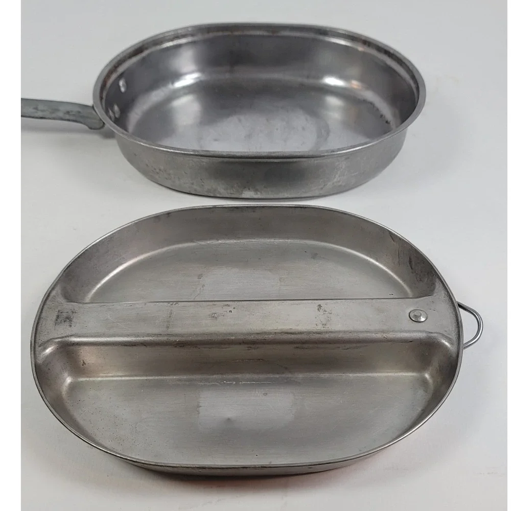 Vintage US Military Stainless Steel Mess Kit Wyott Folding Handle Camping Pan